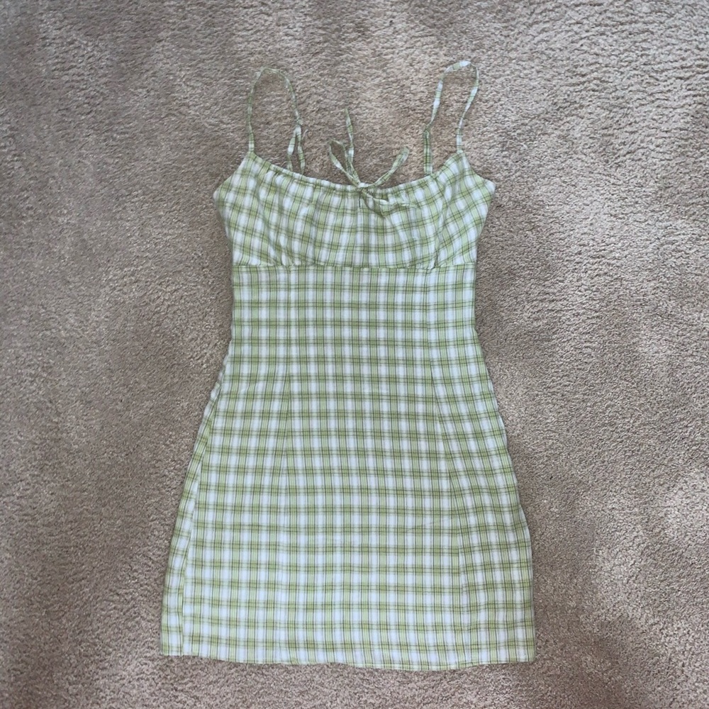 read!! BRANDY JENNIFER DRESS